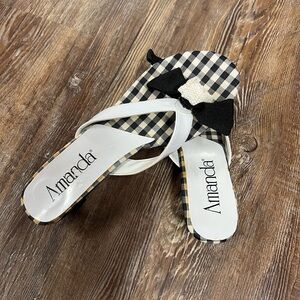 Vintage Amanda black and white gingham bow kitten heels